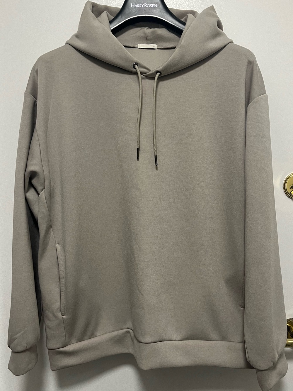 Men's Minimal Pullover Hoodie in Taupe